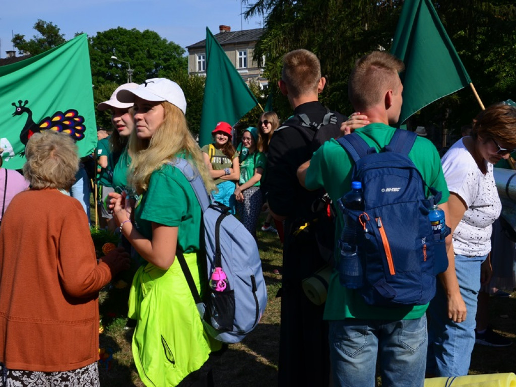 Młodzieżowa Pielgrzymka już na szlaku