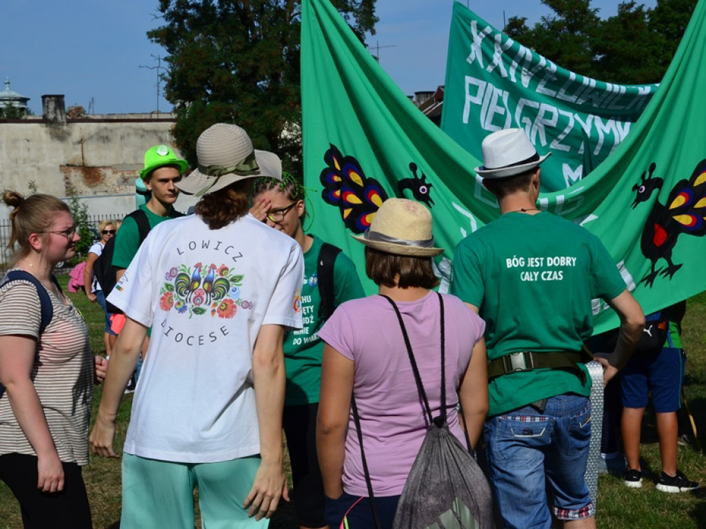Młodzieżowa Pielgrzymka już na szlaku