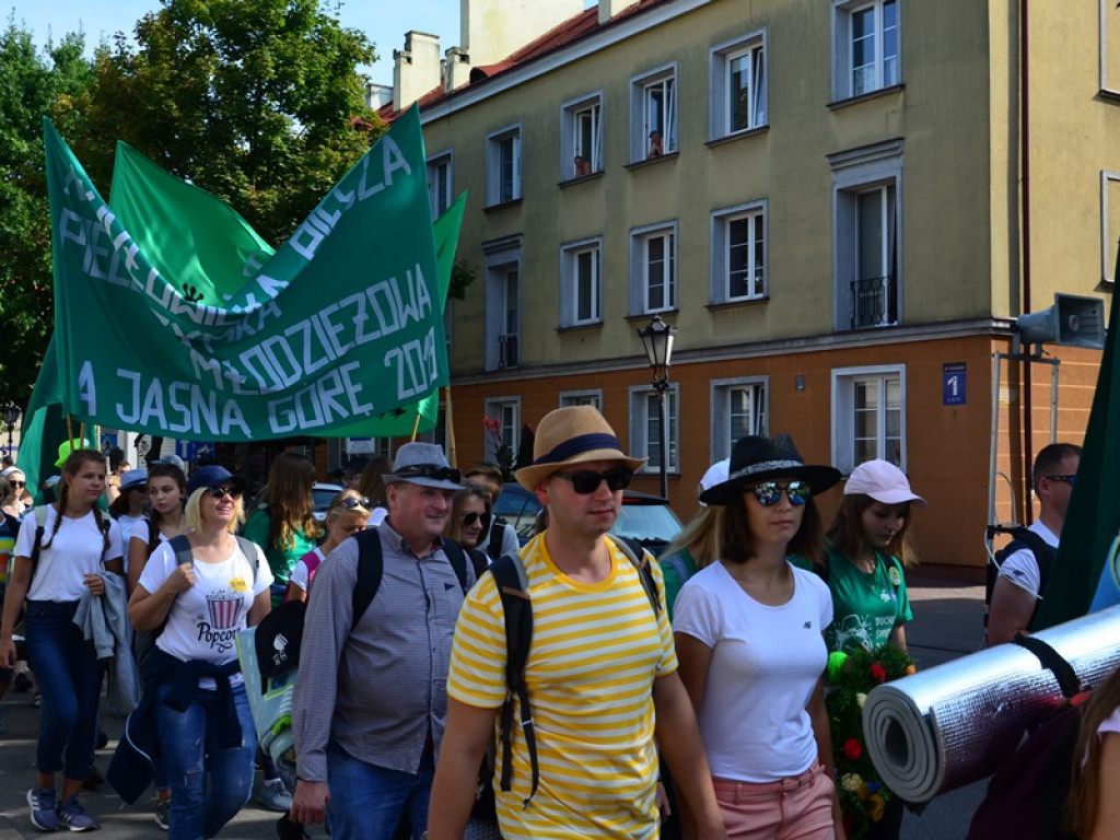 Młodzieżowa Pielgrzymka już na szlaku