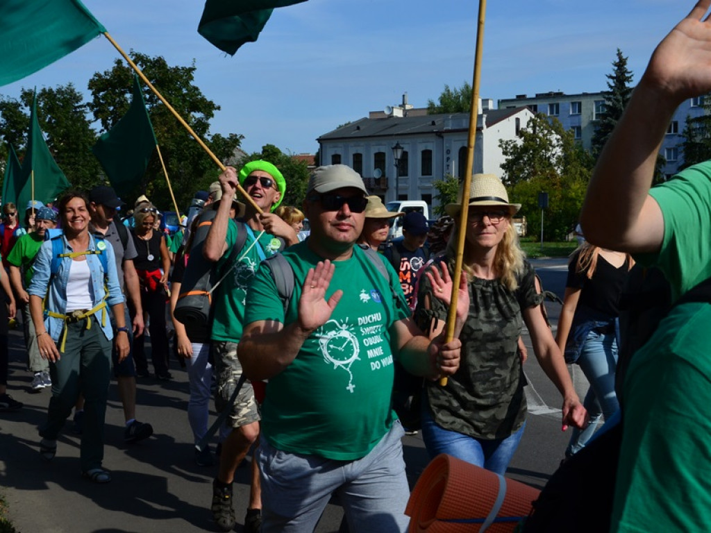Młodzieżowa Pielgrzymka już na szlaku