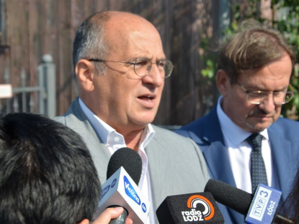 Wojewoda przyjechał do Przemysłowa rozmawiać o ASF, w poniedziałek spotkanie w Mastkach