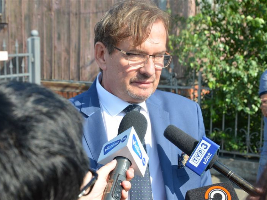 Wojewoda przyjechał do Przemysłowa rozmawiać o ASF, w poniedziałek spotkanie w Mastkach