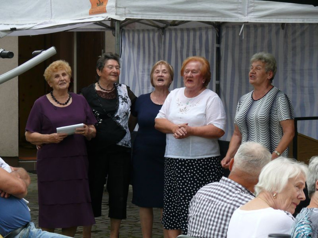 Sąsiedzi spotkali się pod basztą