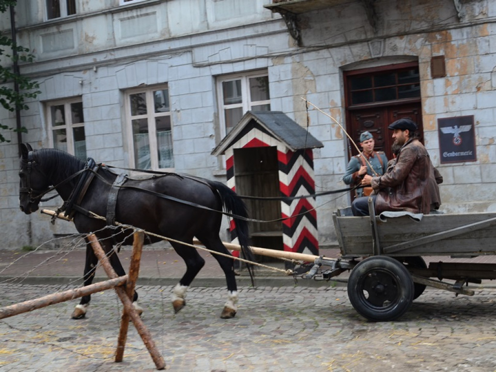 Bodo Kox kręci serial historyczny w Łowiczu