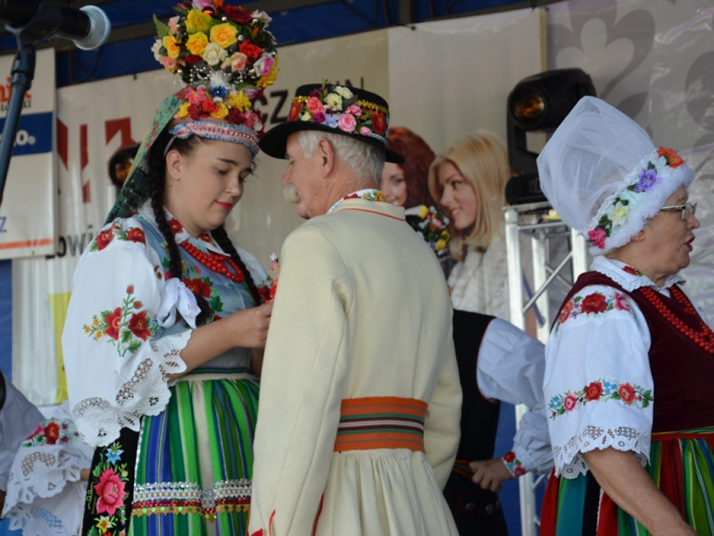 Festyn parafialny w Bąkowie