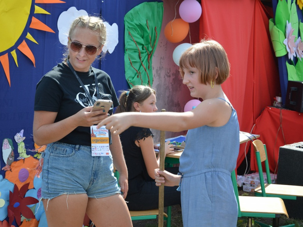 Festyn parafialny w Bąkowie