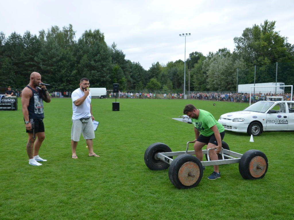 Zawody Pucharu Polski Strongman w Nieborowie