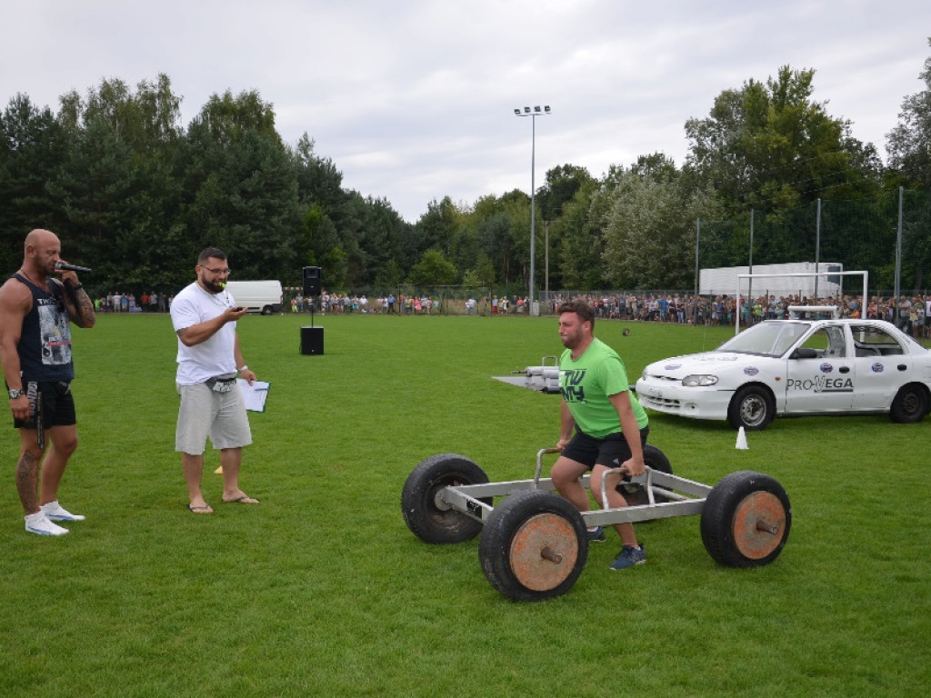 Zawody Pucharu Polski Strongman w Nieborowie