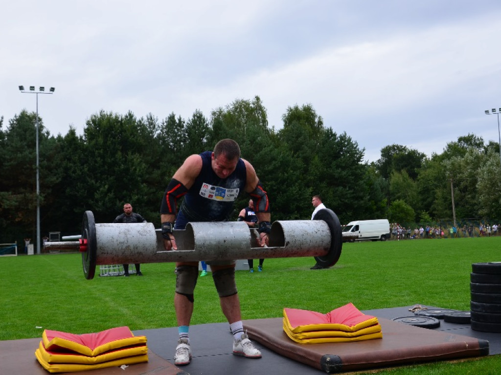 Zawody Pucharu Polski Strongman w Nieborowie