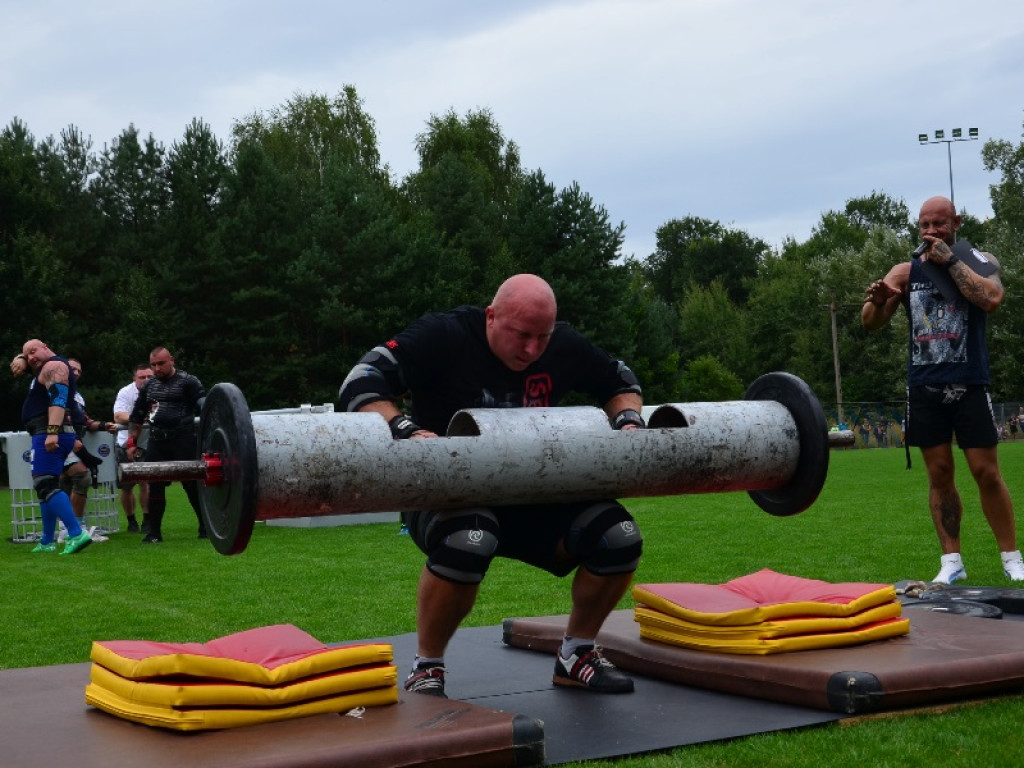 Zawody Pucharu Polski Strongman w Nieborowie