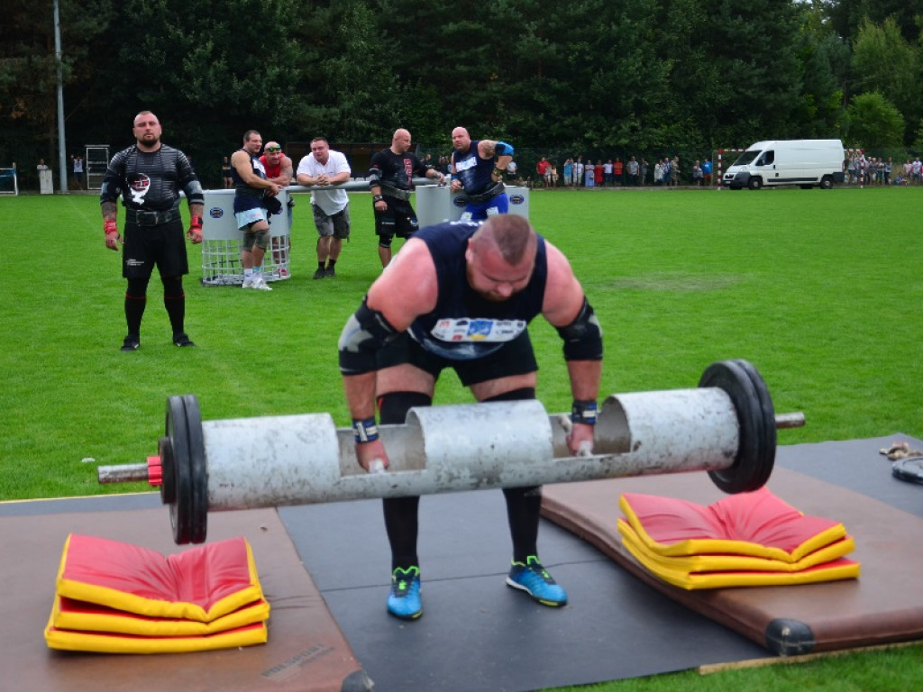 Zawody Pucharu Polski Strongman w Nieborowie