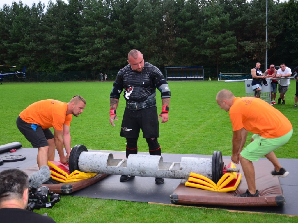 Zawody Pucharu Polski Strongman w Nieborowie