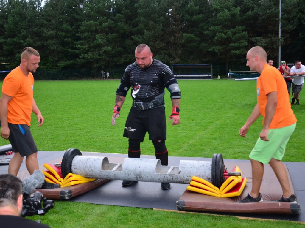 Zawody Pucharu Polski Strongman w Nieborowie