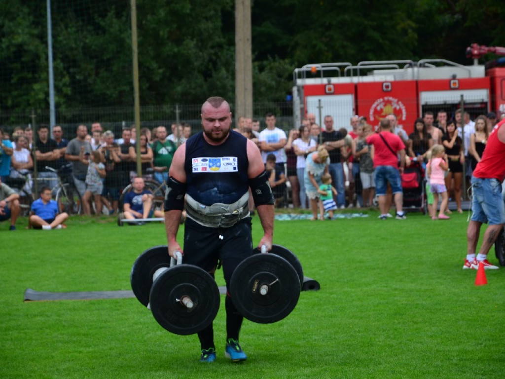 Zawody Pucharu Polski Strongman w Nieborowie