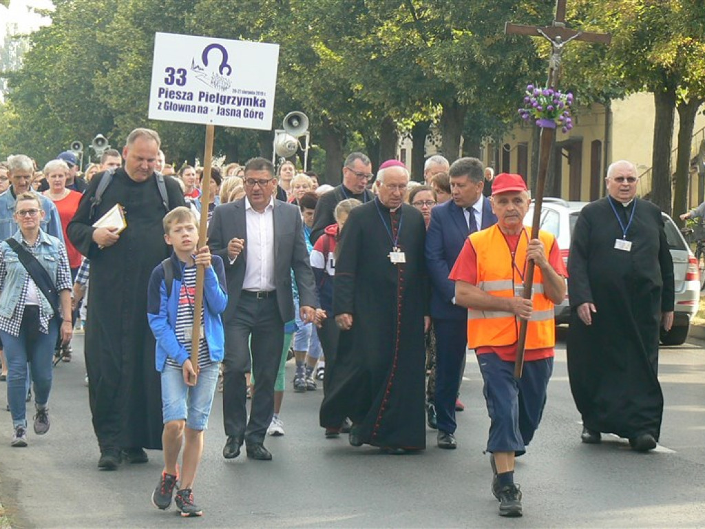 Wyruszyła 33 Piesza Pielgrzymka z Głowna na Jasną Górę