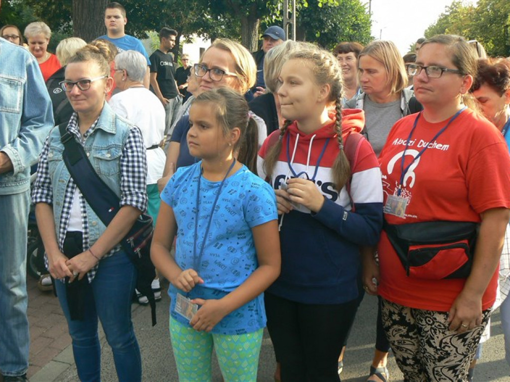 Wyruszyła 33 Piesza Pielgrzymka z Głowna na Jasną Górę
