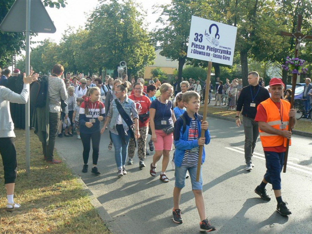 Wyruszyła 33 Piesza Pielgrzymka z Głowna na Jasną Górę