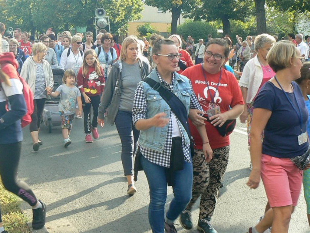 Wyruszyła 33 Piesza Pielgrzymka z Głowna na Jasną Górę