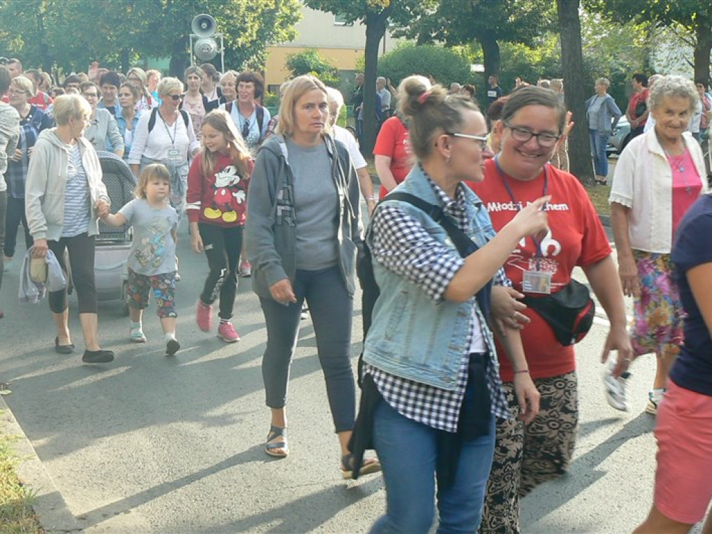 Wyruszyła 33 Piesza Pielgrzymka z Głowna na Jasną Górę