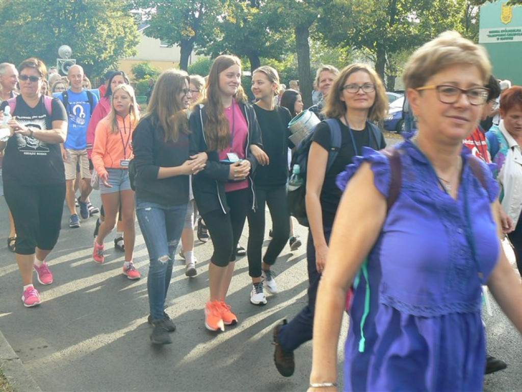 Wyruszyła 33 Piesza Pielgrzymka z Głowna na Jasną Górę