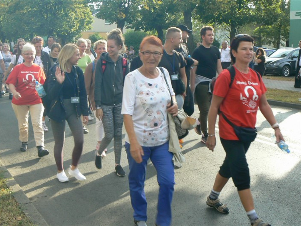 Wyruszyła 33 Piesza Pielgrzymka z Głowna na Jasną Górę