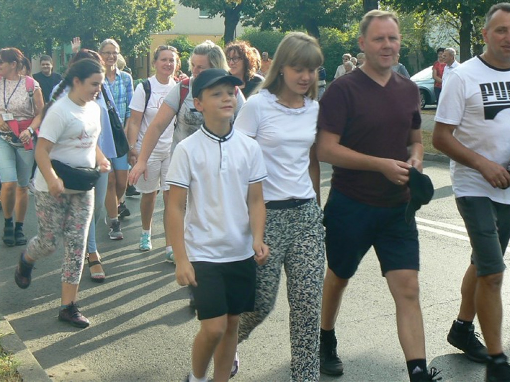 Wyruszyła 33 Piesza Pielgrzymka z Głowna na Jasną Górę