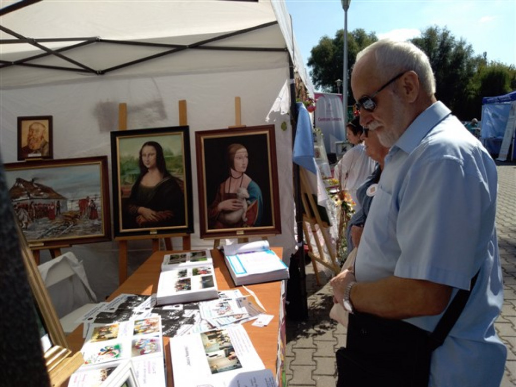 Seniorzy bawią się w Łowiczu