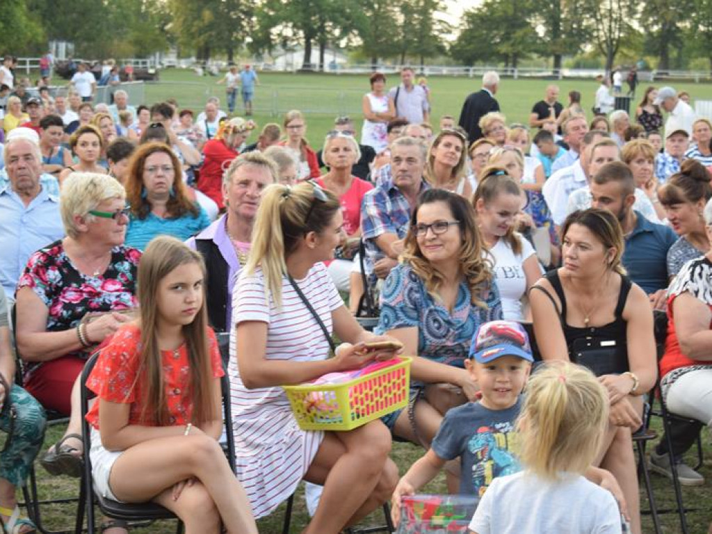 Dożynki Województwa Łódzkiego w Walewicach (aktualizacja)