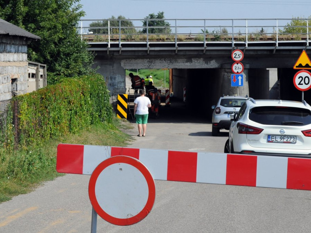 Arkadyjska i droga w kierunku Zielkowic otwarte od 15