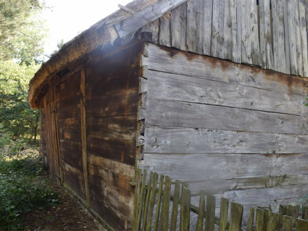 Skansen w Maurzycach zniszczony po burzy, straty szacowane na milion złotych