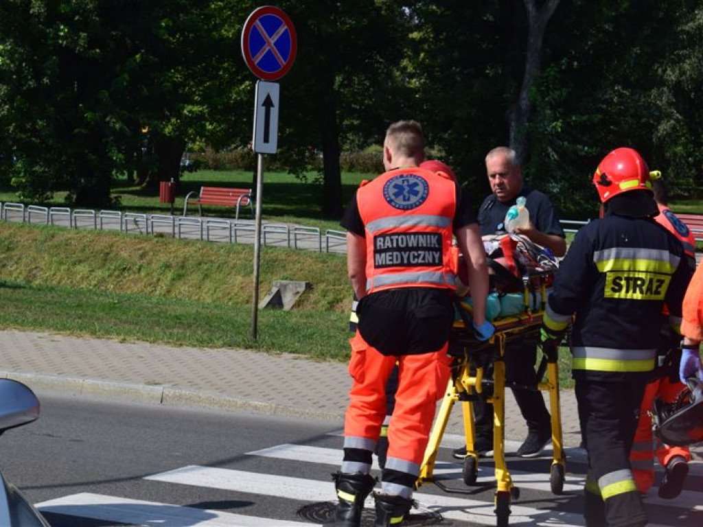 Śmigłowiec zabrał motocyklistę rannego w wypadku w Łowiczu