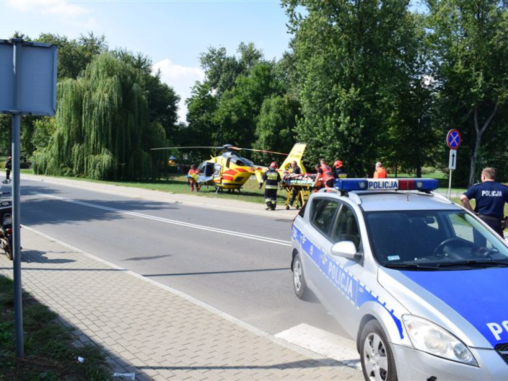 Śmigłowiec zabrał motocyklistę rannego w wypadku w Łowiczu