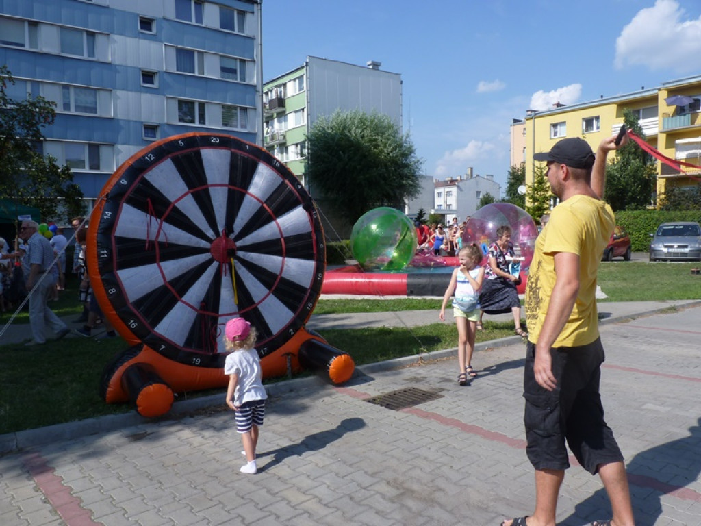 Moc atrakcji na osiedlu Dąbrowskiego