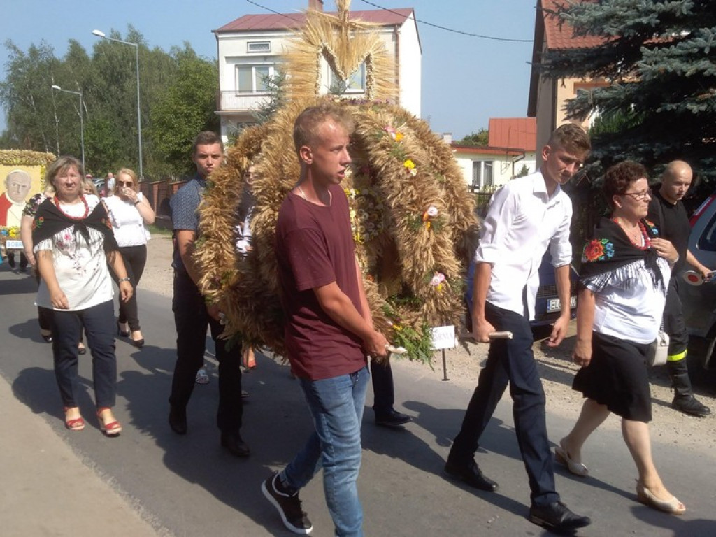 Dożynki gminy Łowicz trwają w Parmie [zdjęcia]