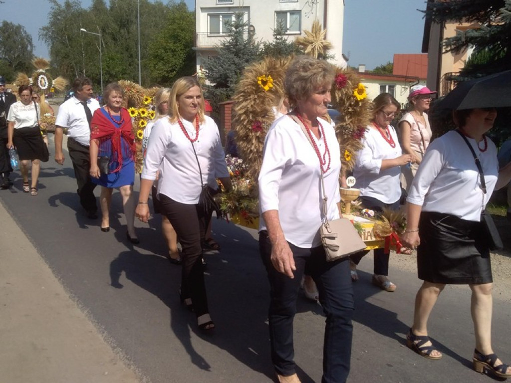 Dożynki gminy Łowicz trwają w Parmie [zdjęcia]