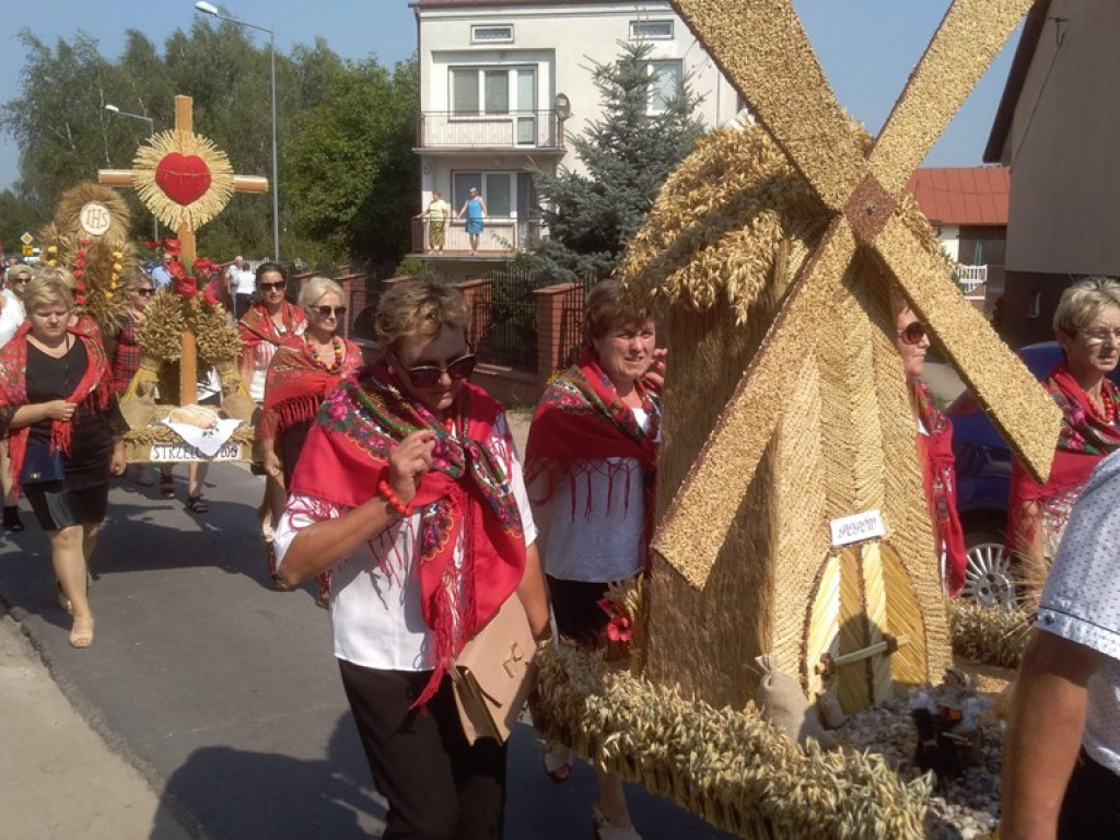 Dożynki gminy Łowicz trwają w Parmie [zdjęcia]