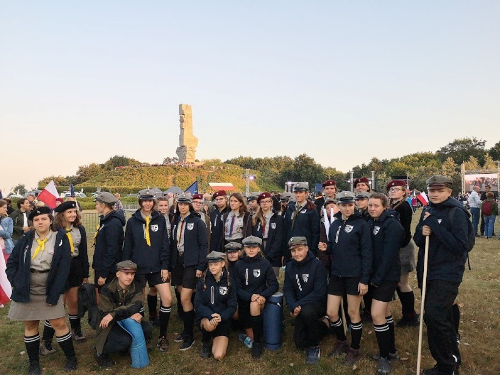 Łowiccy harcerze na Westerplatte