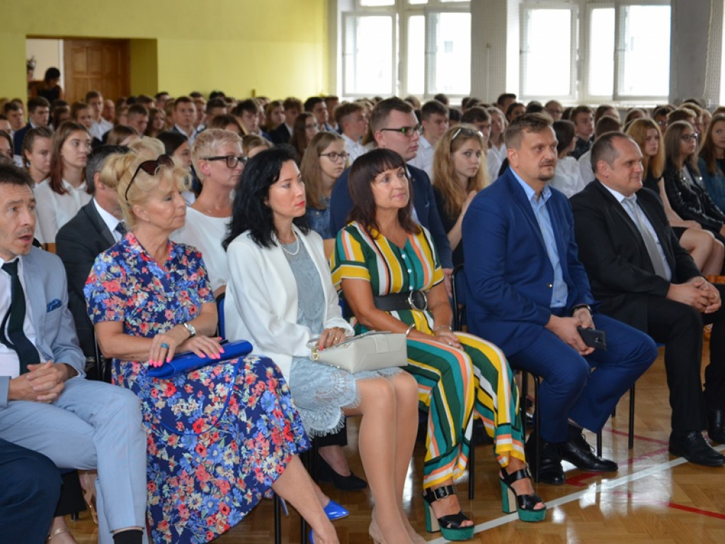 Inauguracja roku szkolnego w ZSP nr 4