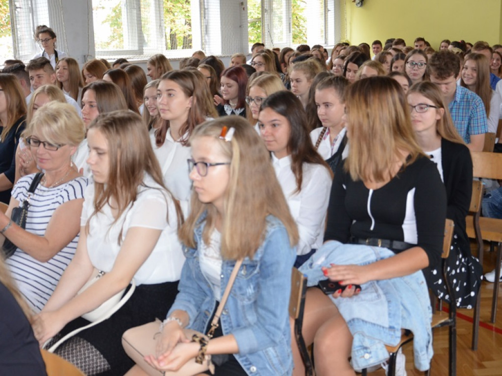 Inauguracja roku szkolnego w ZSP nr 4
