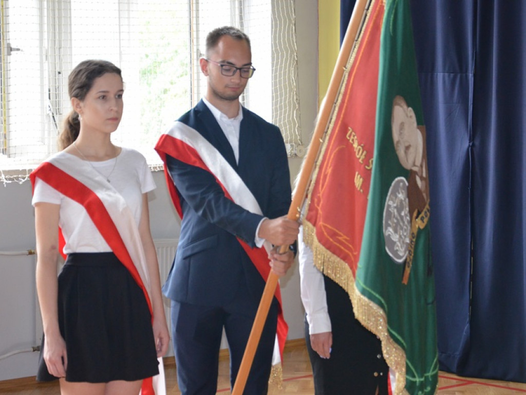 Inauguracja roku szkolnego w ZSP nr 4