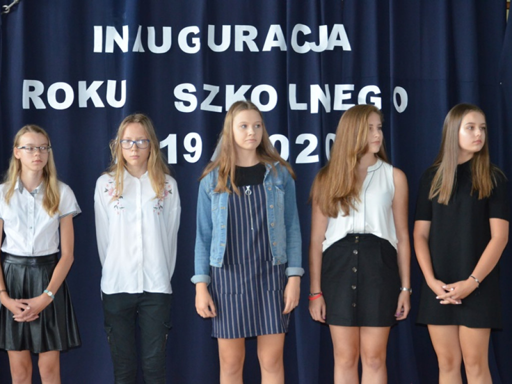 Inauguracja roku szkolnego w ZSP nr 4