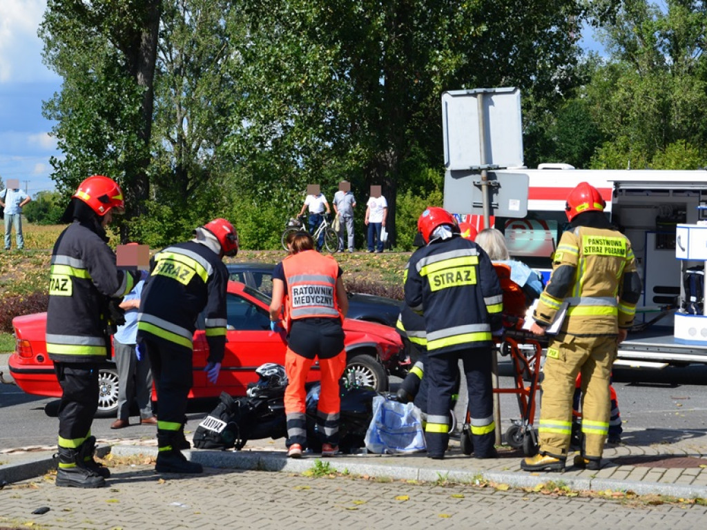 Wypadek z udziałem motocyklistki