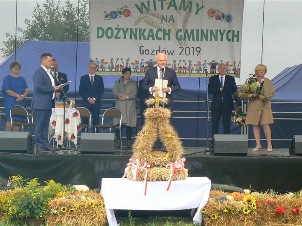 Gmina Stryków bawi się na dożynkach w Gozdowie