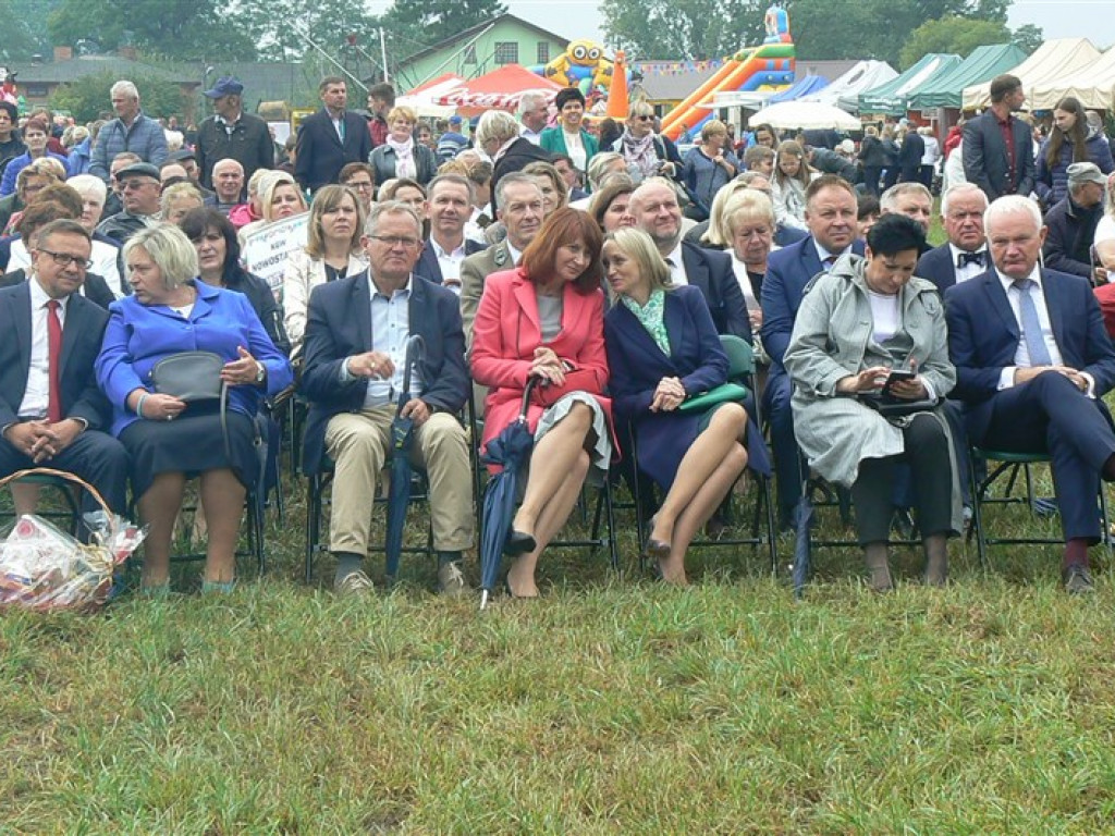 Gmina Stryków bawi się na dożynkach w Gozdowie