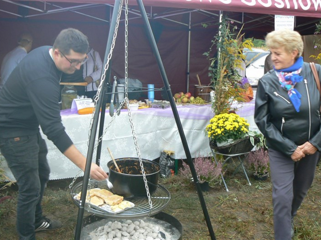 Gmina Stryków bawi się na dożynkach w Gozdowie