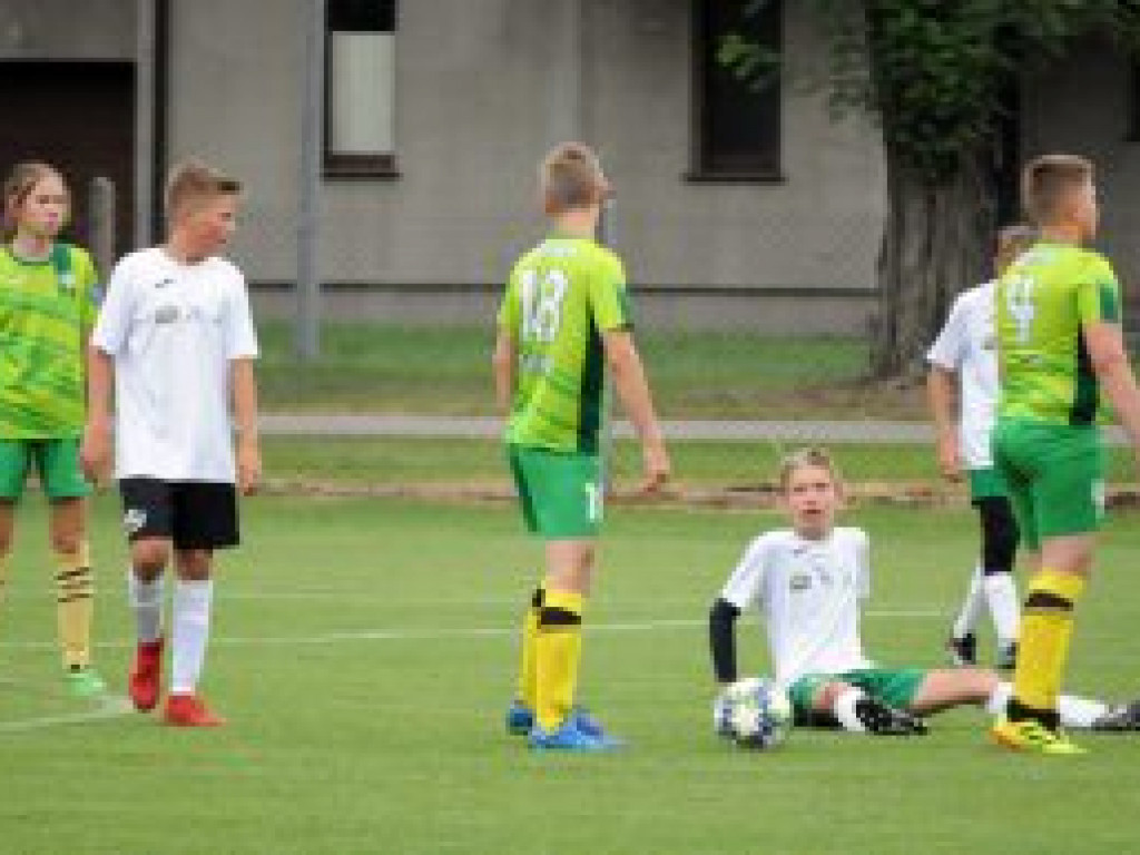 Udane wejście w rozgrywki ligowe Pelikana-2006 II