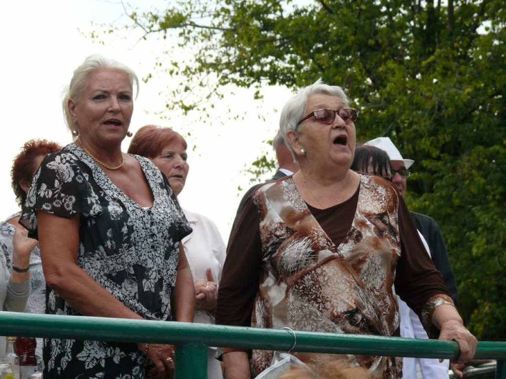 Seniorzy czarowali śpiewem i gawędą