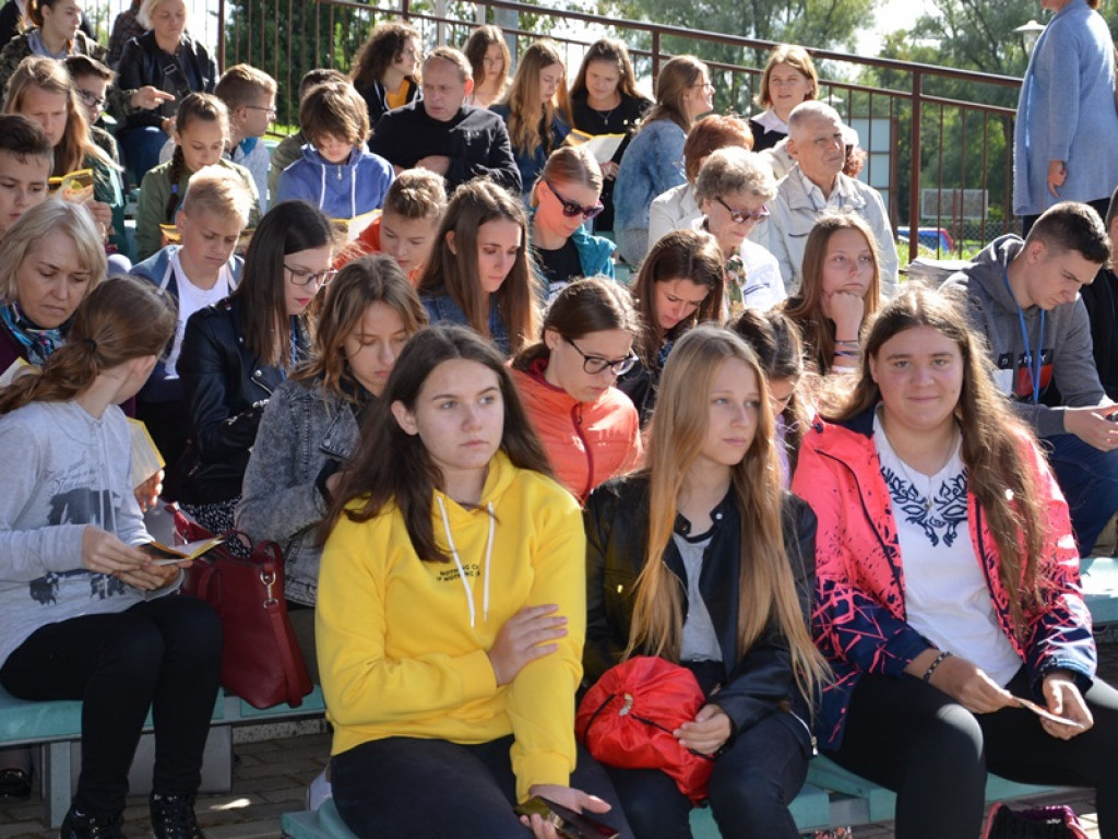 III Diecezjalne Spotkanie Młodzieży w muszli na Błoniach