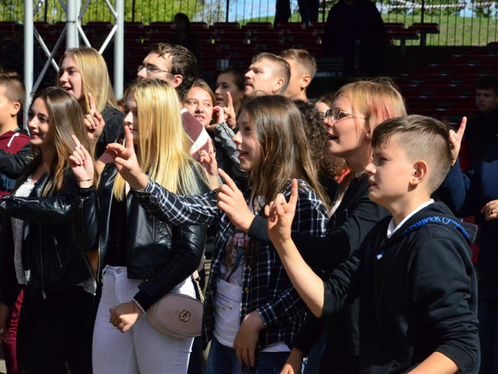 III Diecezjalne Spotkanie Młodzieży w muszli na Błoniach