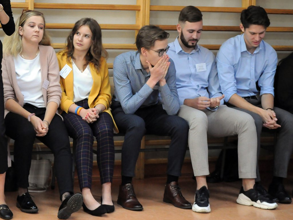 Absolwenci Pijarskiego LO spotkali się z uczniami klas maturalnych